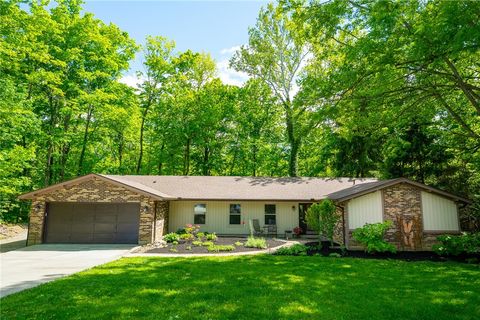 Photo of 8951 Deep Forest Lane, Washington Twp, OH 45458 (MLS # 959236)