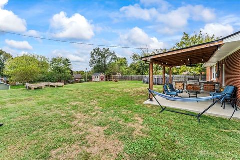 Tiny photo for 7461 Skylark Circle, Franklin, OH 45005 (MLS # 946064)