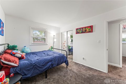 Tiny photo for 7461 Skylark Circle, Franklin, OH 45005 (MLS # 946064)
