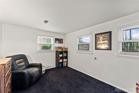 Tiny photo for 7461 Skylark Circle, Franklin, OH 45005 (MLS # 946064)