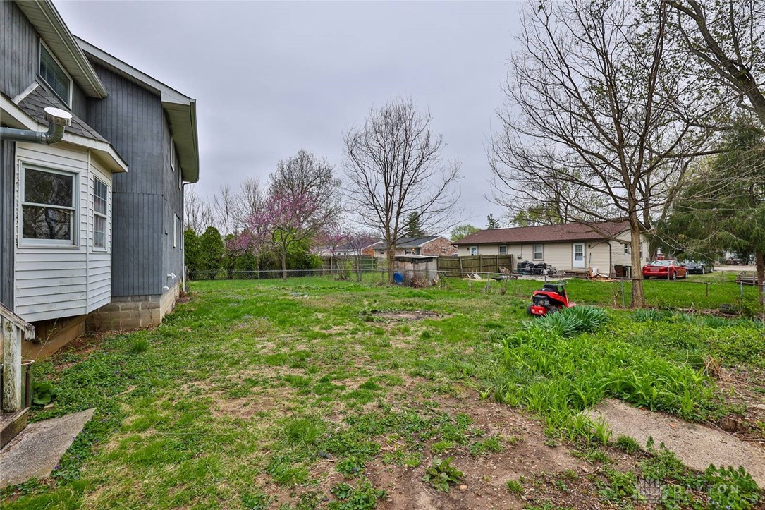 2261 Wren Avenue, Fairfield, Ohio image 24