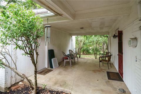 Tiny photo for 6885 Garber Road, Dayton, OH 45415 (MLS # 945366)