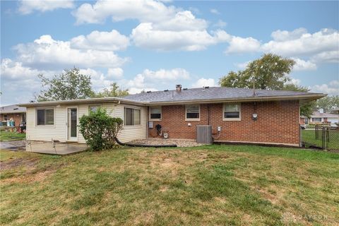Tiny photo for 109 Silverstone Drive, Englewood, OH 45322 (MLS # 945486)