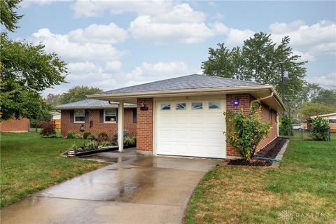 Tiny photo for 109 Silverstone Drive, Englewood, OH 45322 (MLS # 945486)