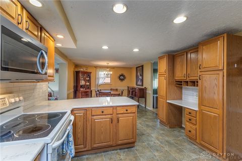 Tiny photo for 109 Silverstone Drive, Englewood, OH 45322 (MLS # 945486)