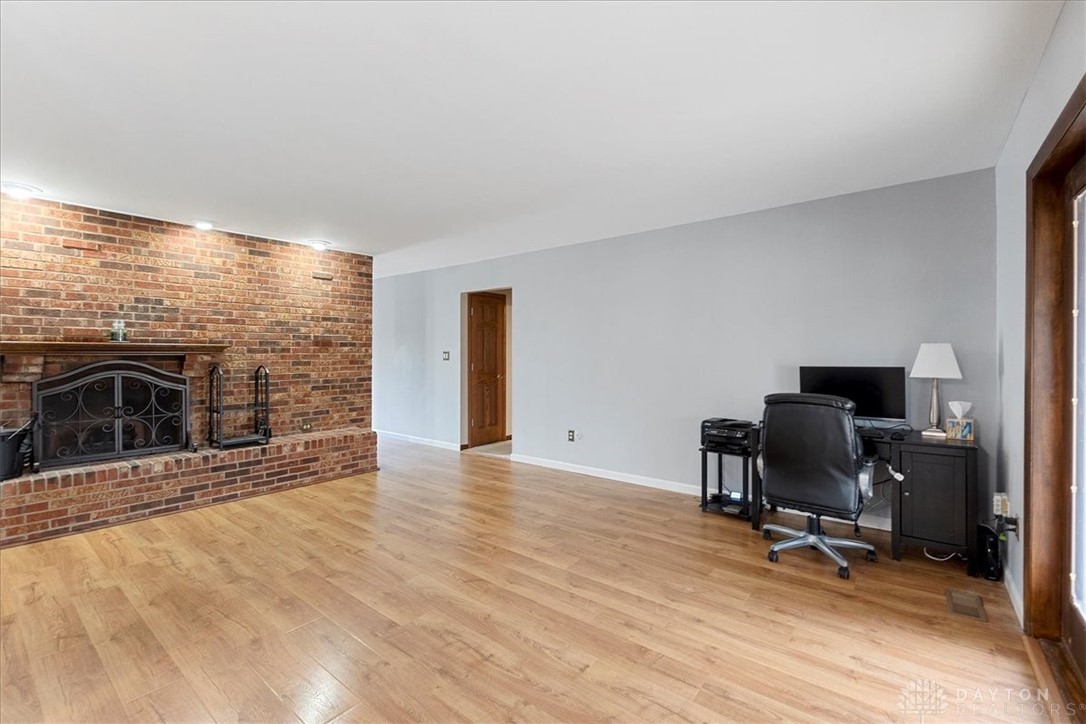 515 Towncrest Drive, Beavercreek, Ohio image 18