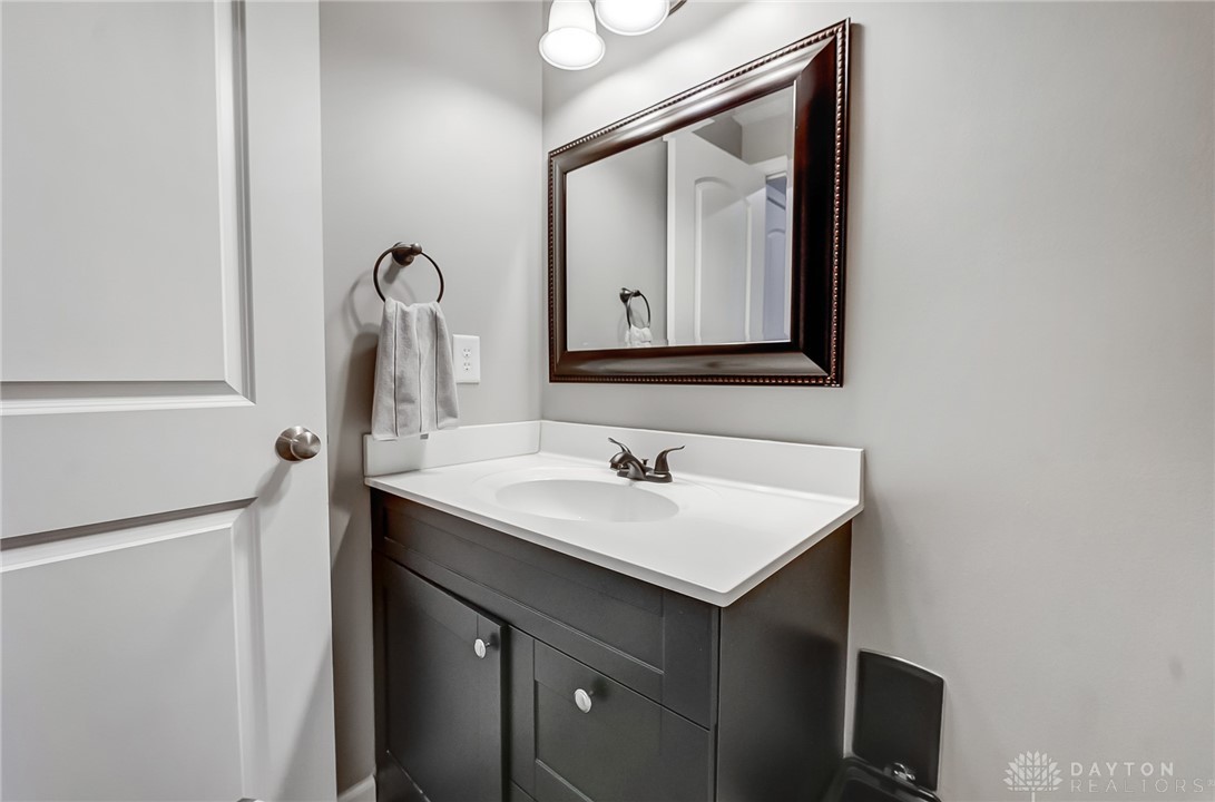 170 E Pugh Drive, Springboro, Ohio image 44