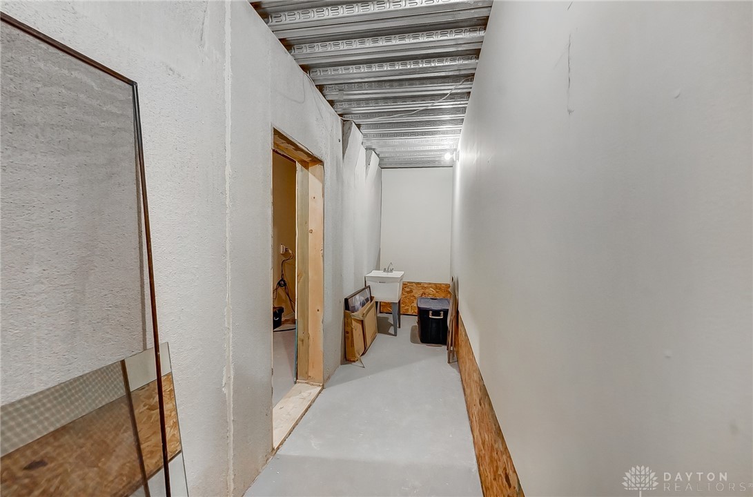 170 E Pugh Drive, Springboro, Ohio image 48