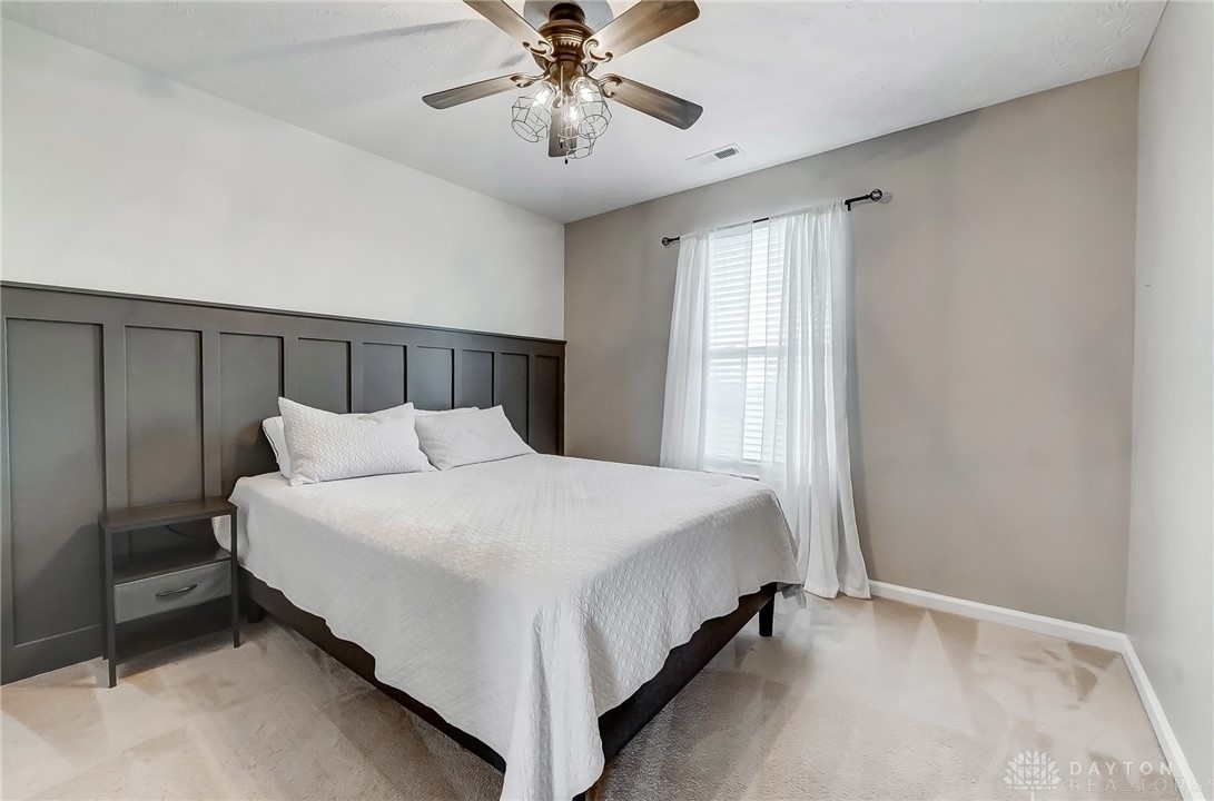 170 E Pugh Drive, Springboro, Ohio image 35