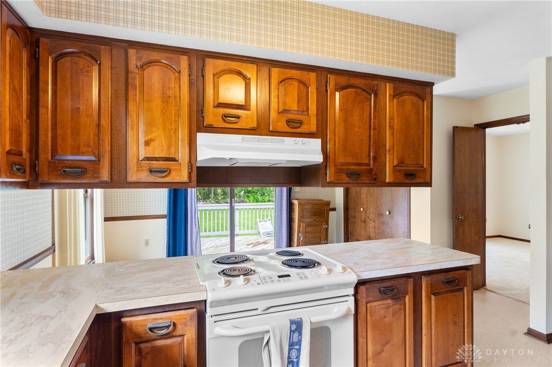 245 Ashley Court, Beavercreek, Ohio image 16