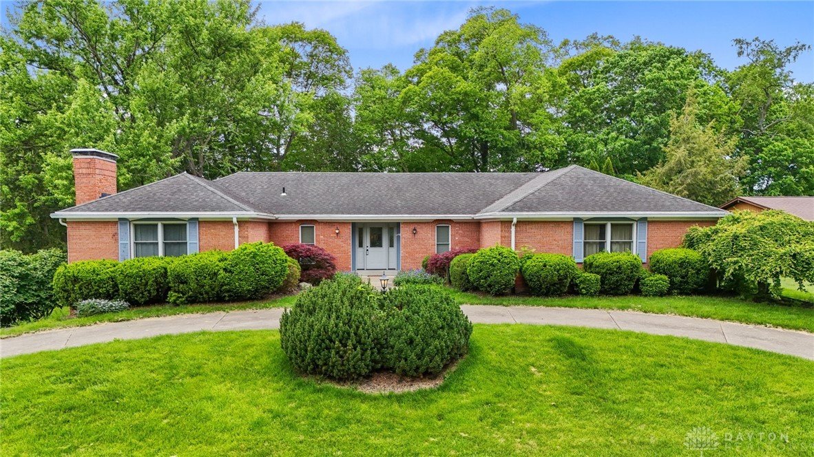 245 Ashley Court, Beavercreek, Ohio image 1