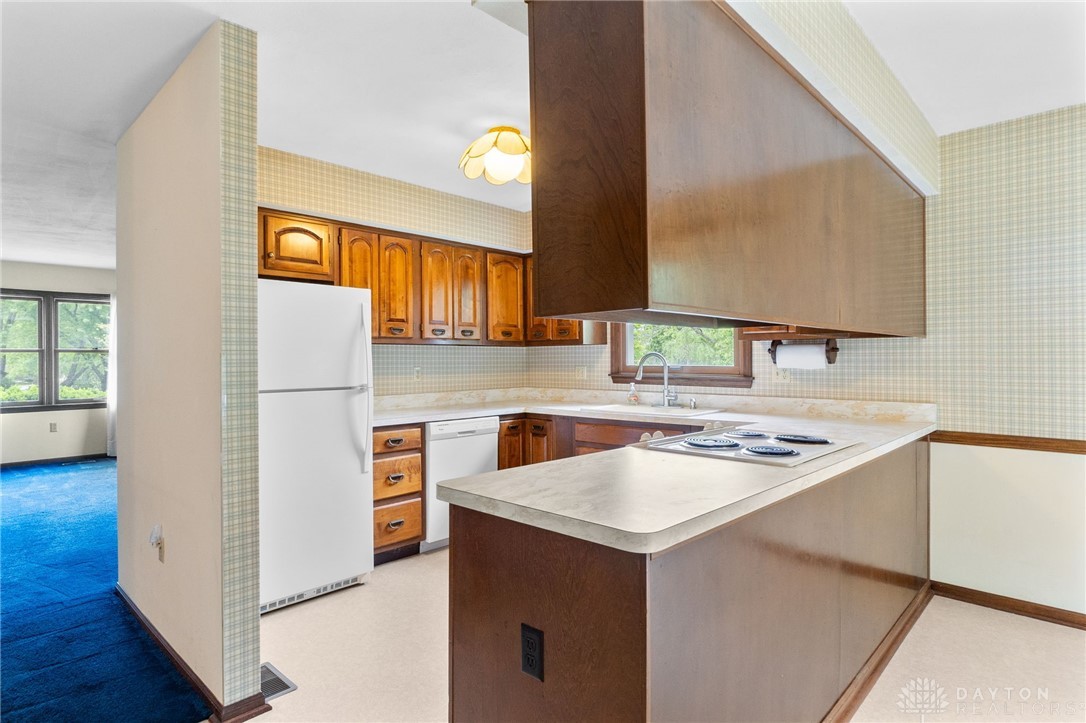 245 Ashley Court, Beavercreek, Ohio image 14