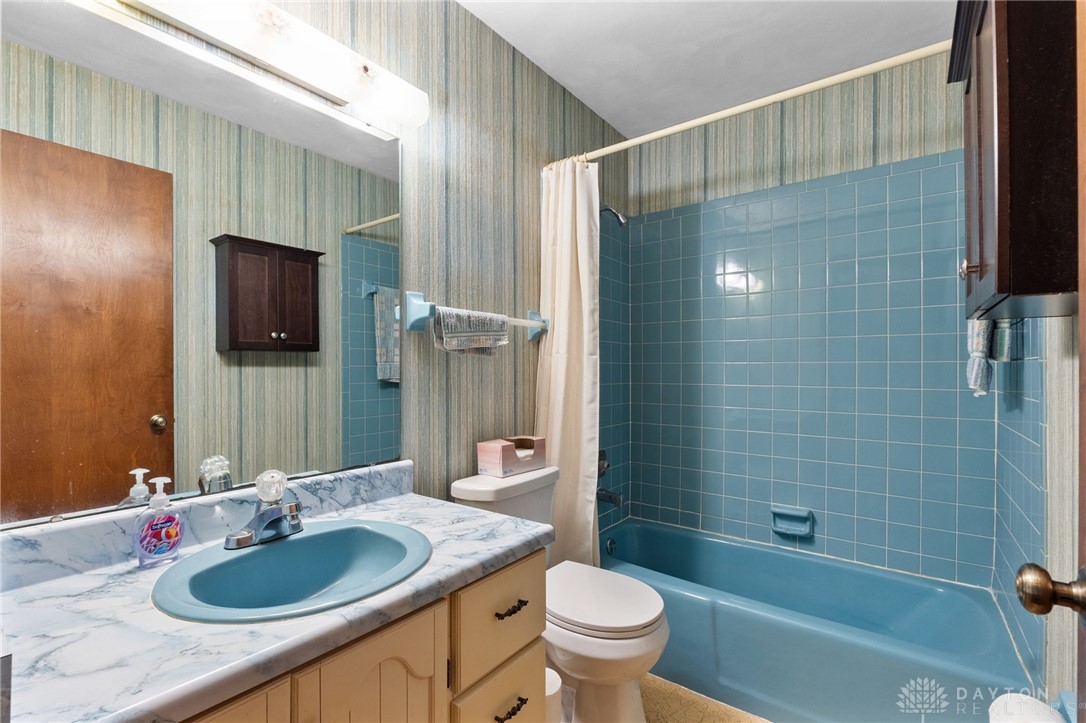 245 Ashley Court, Beavercreek, Ohio image 28