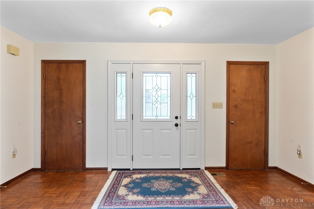 245 Ashley Court, Beavercreek, Ohio image 5