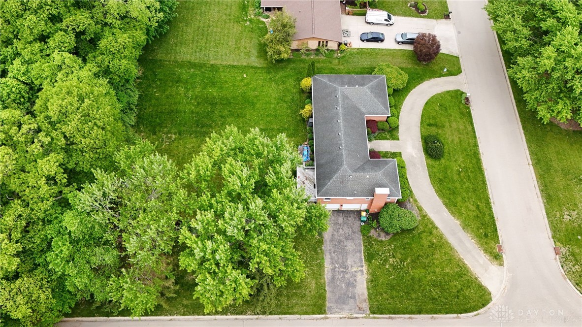 245 Ashley Court, Beavercreek, Ohio image 38