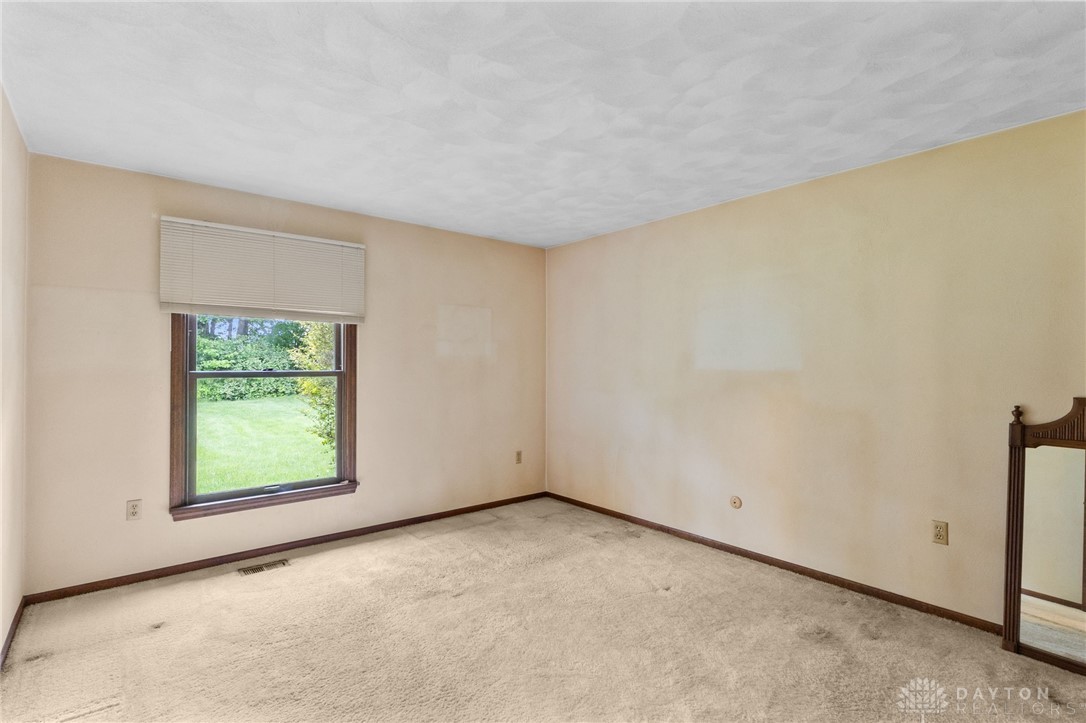 245 Ashley Court, Beavercreek, Ohio image 26