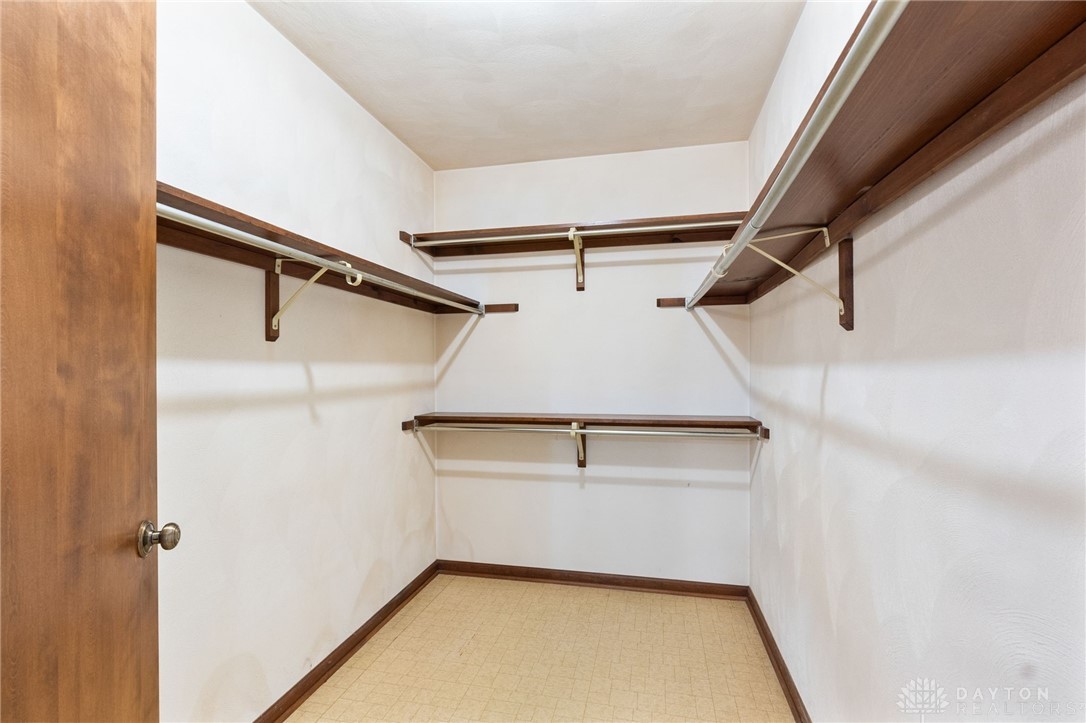 245 Ashley Court, Beavercreek, Ohio image 23