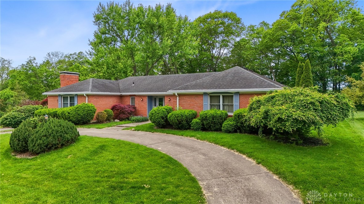 245 Ashley Court, Beavercreek, Ohio image 3