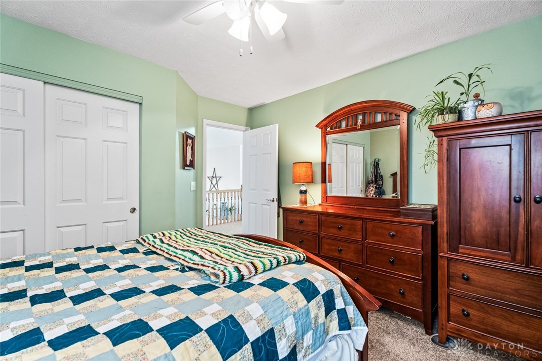 4190 Country Glen Circle, Beavercreek, Ohio image 25