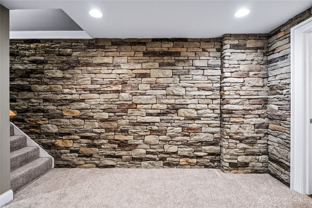 4190 Country Glen Circle, Beavercreek, Ohio image 32