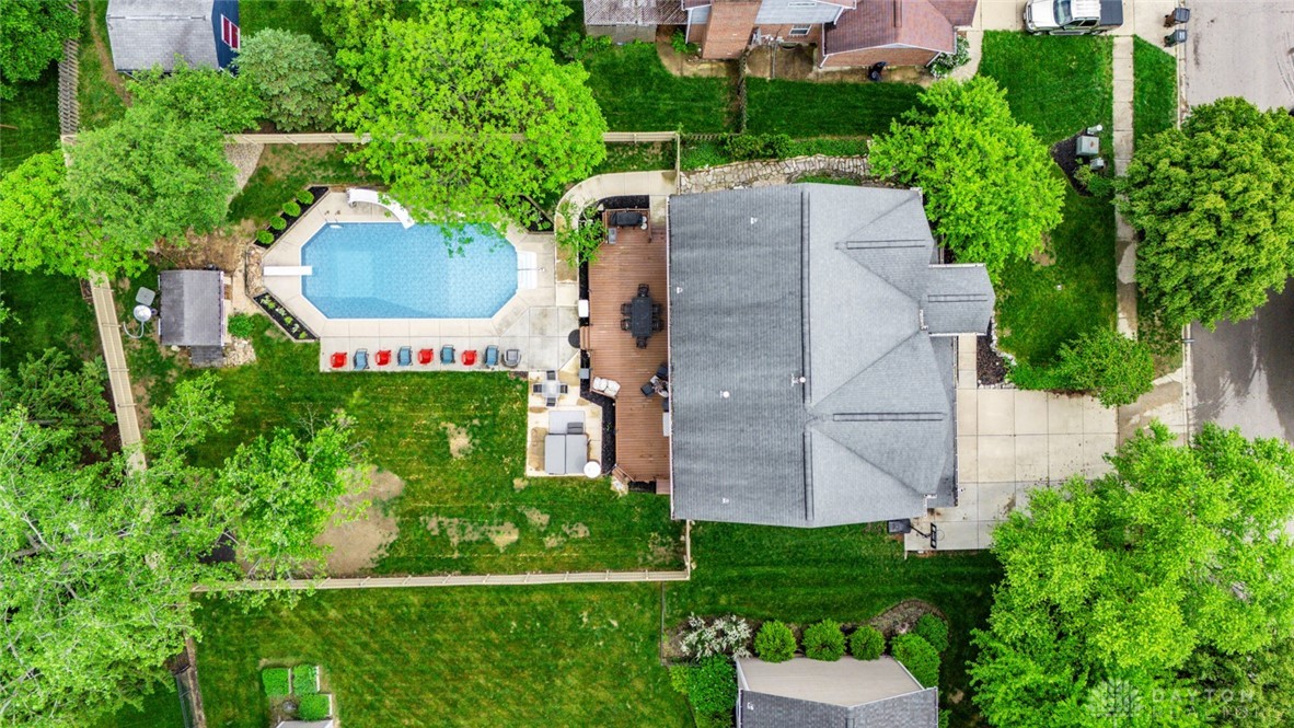 4190 Country Glen Circle, Beavercreek, Ohio image 2