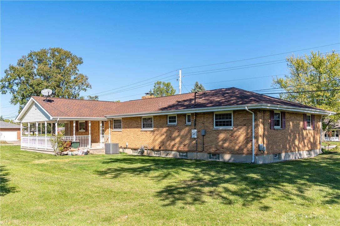 1705 S Maple Avenue, Fairborn, Ohio image 36