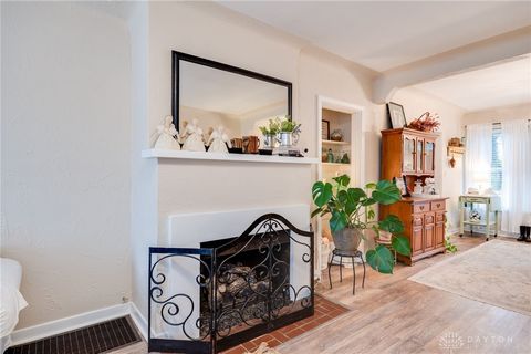 Tiny photo for 117 Cushing Avenue, Kettering, OH 45429 (MLS # 945153)