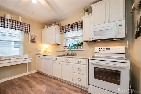 Tiny photo for 117 Cushing Avenue, Kettering, OH 45429 (MLS # 945153)