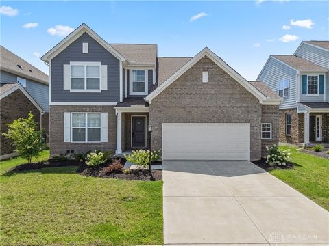 Photo of 527 Carleton Drive, Dayton, OH 45440 (MLS # 944060)