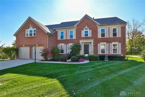 Photo of 9829 Orchard Club Drive, Cincinnati, OH 45242 (MLS # 950854)