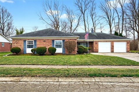 Photo of 808 Fairgrove Way, Trotwood, OH 45426 (MLS # 949612)