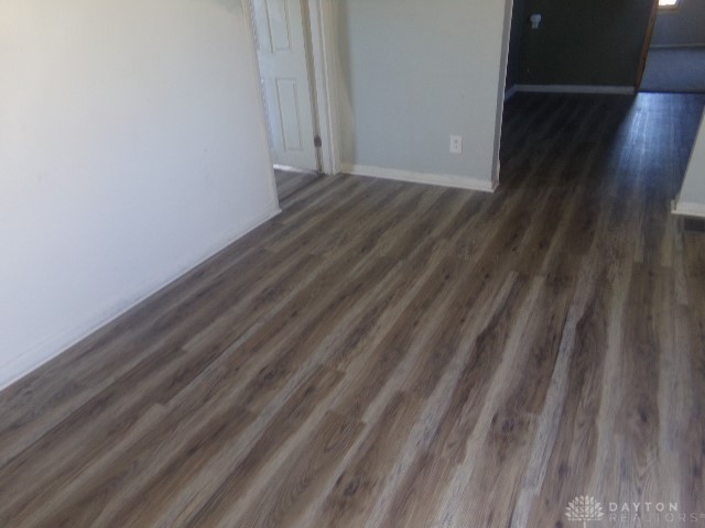 1563 Stewart Boulevard, Fairborn, Ohio image 4