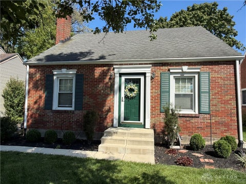 Photo of 1213 Alta Vista Drive, Kettering, OH 45420 (MLS # 968992)