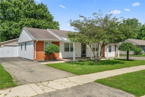 Homes For Sale - 815 Plumwood Drive<br/> New Carlisle, OH 45344