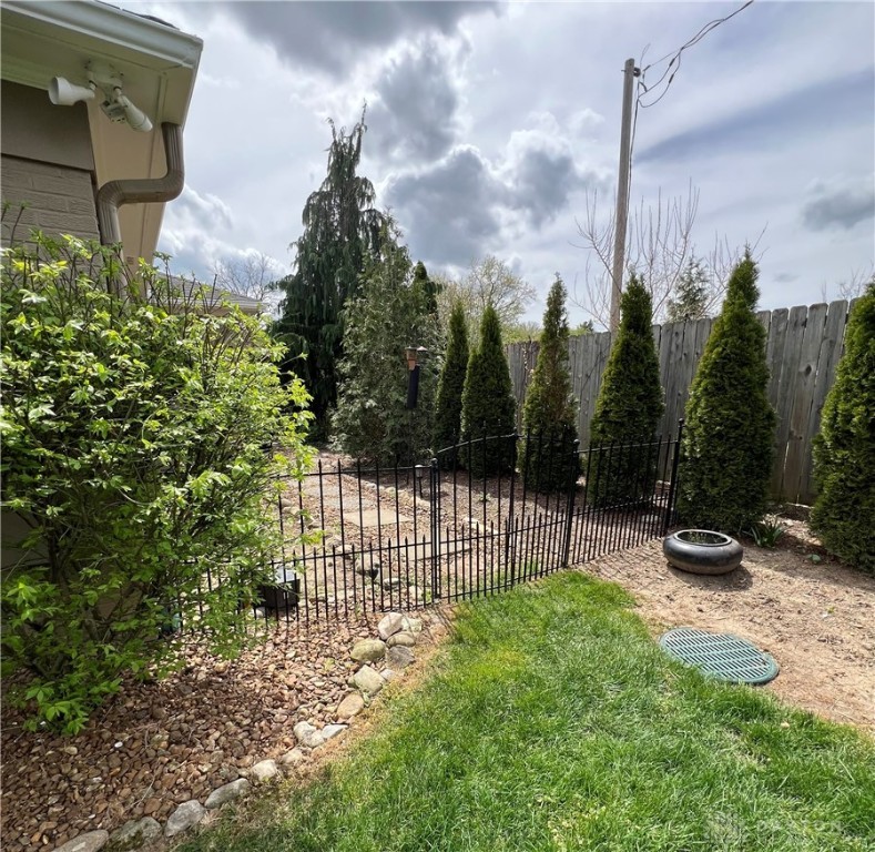 287 Marchester Drive, Kettering, Ohio image 45