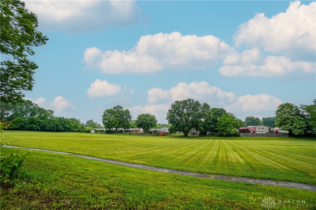1414 Meredith Drive, Cincinnati, Ohio image 28
