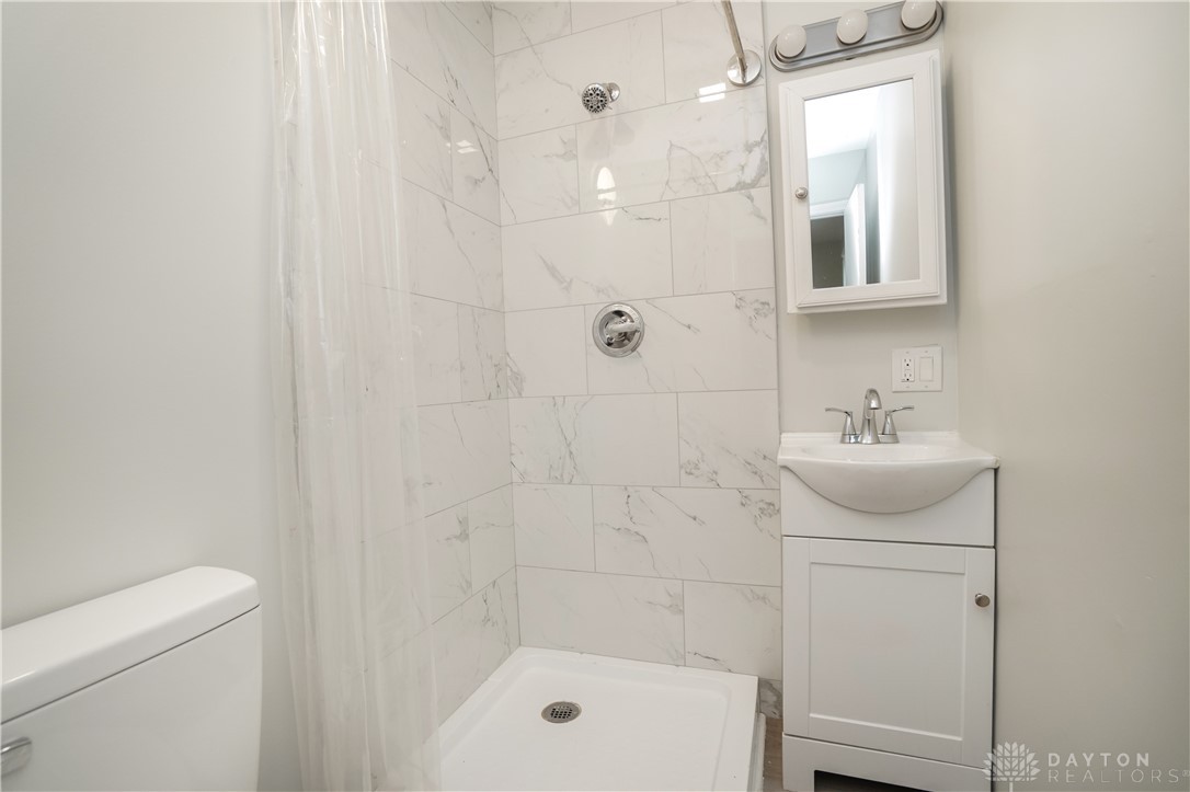 1414 Meredith Drive, Cincinnati, Ohio image 18