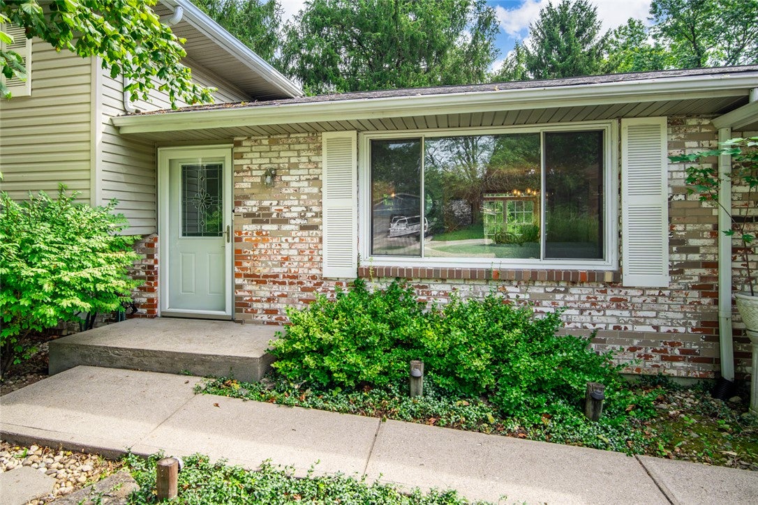 6582 Gretel Court