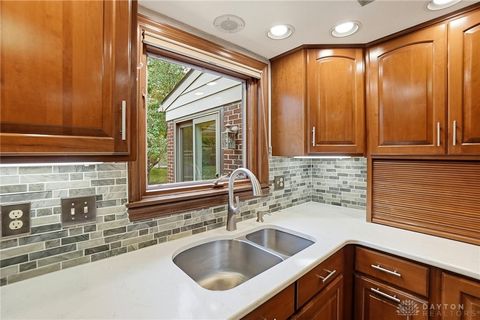 Tiny photo for 3464 Southern Boulevard, Kettering, OH 45429 (MLS # 946455)
