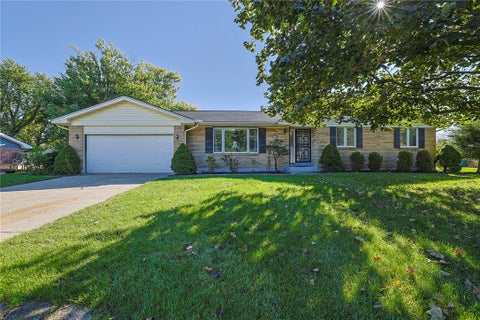 Homes For Sale - 2416 Apricot Drive<br/> Dayton, OH 45431