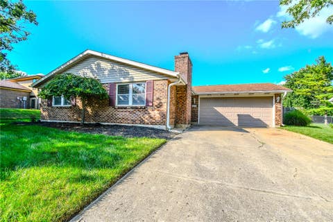 Homes For Sale - 5079 Seville Drive<br/> Clayton, OH 45322