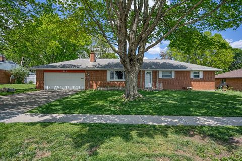 Photo of 324 Beckenham Road, Englewood, OH 45322 (MLS # 958101)