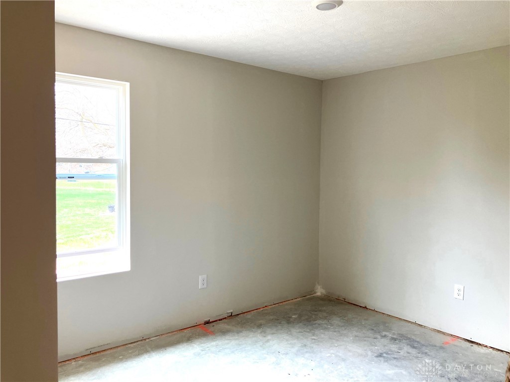 125 Arlington Drive, Eaton, Ohio image 8