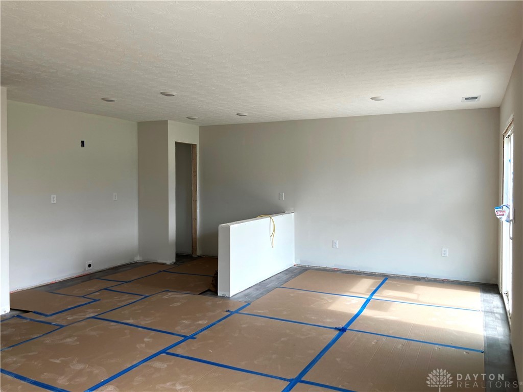 125 Arlington Drive, Eaton, Ohio image 4