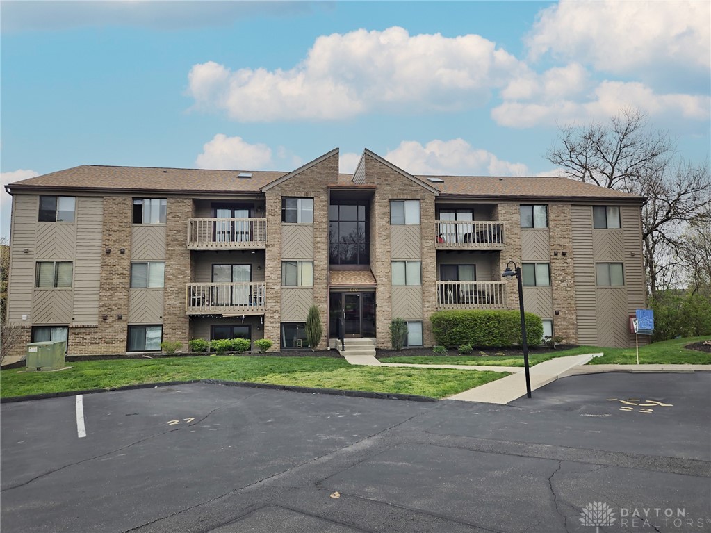 6070 Boymel Drive #3301, Fairfield, Ohio image 1