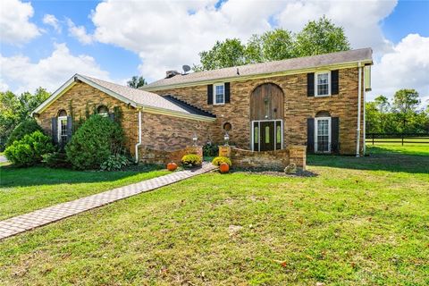 Tiny photo for 4103 Middle Run Road, Spring Valley Village, OH 45370 (MLS # 945512)