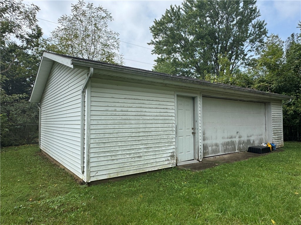 11794 S Wolf Creek Pike