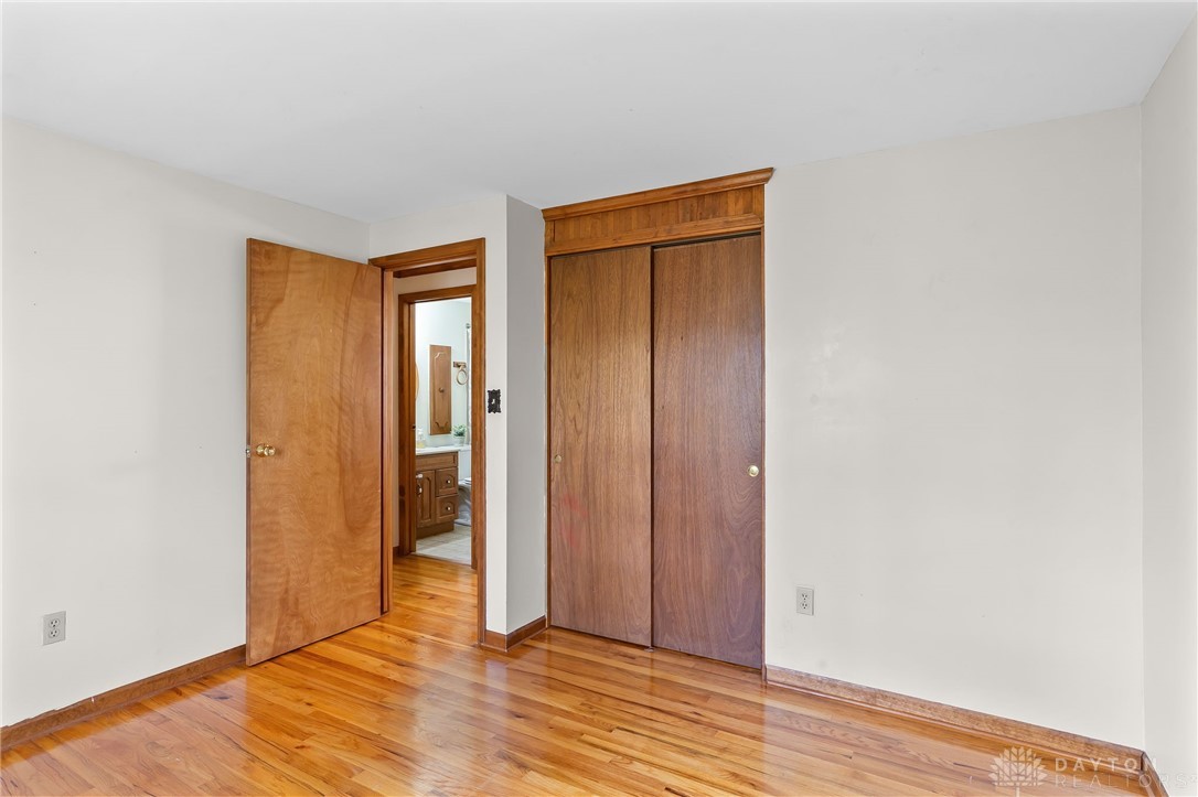 1732 Hillrose Place, Fairborn, Ohio image 35