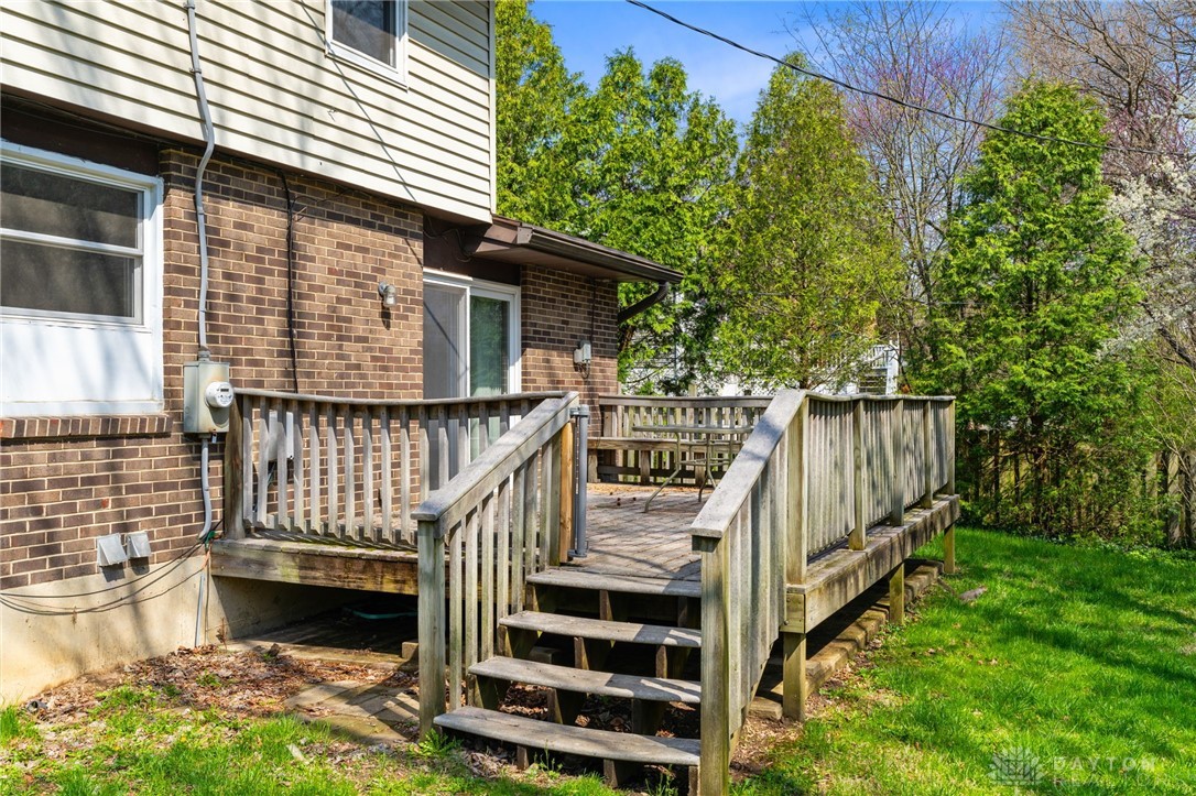 1732 Hillrose Place, Fairborn, Ohio image 45