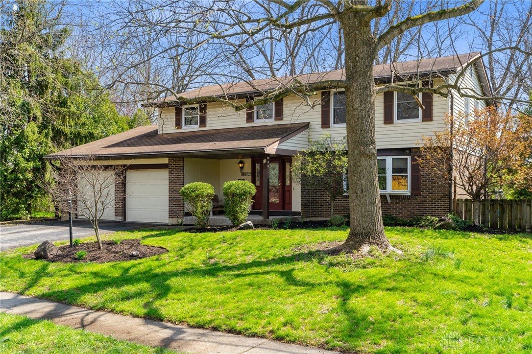 1732 Hillrose Place, Fairborn, Ohio image 2